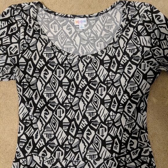 Lularoe Nicole - Picture 2 of 4